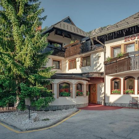 Garni Hotel Miklic Kranjska Gora Exterior photo